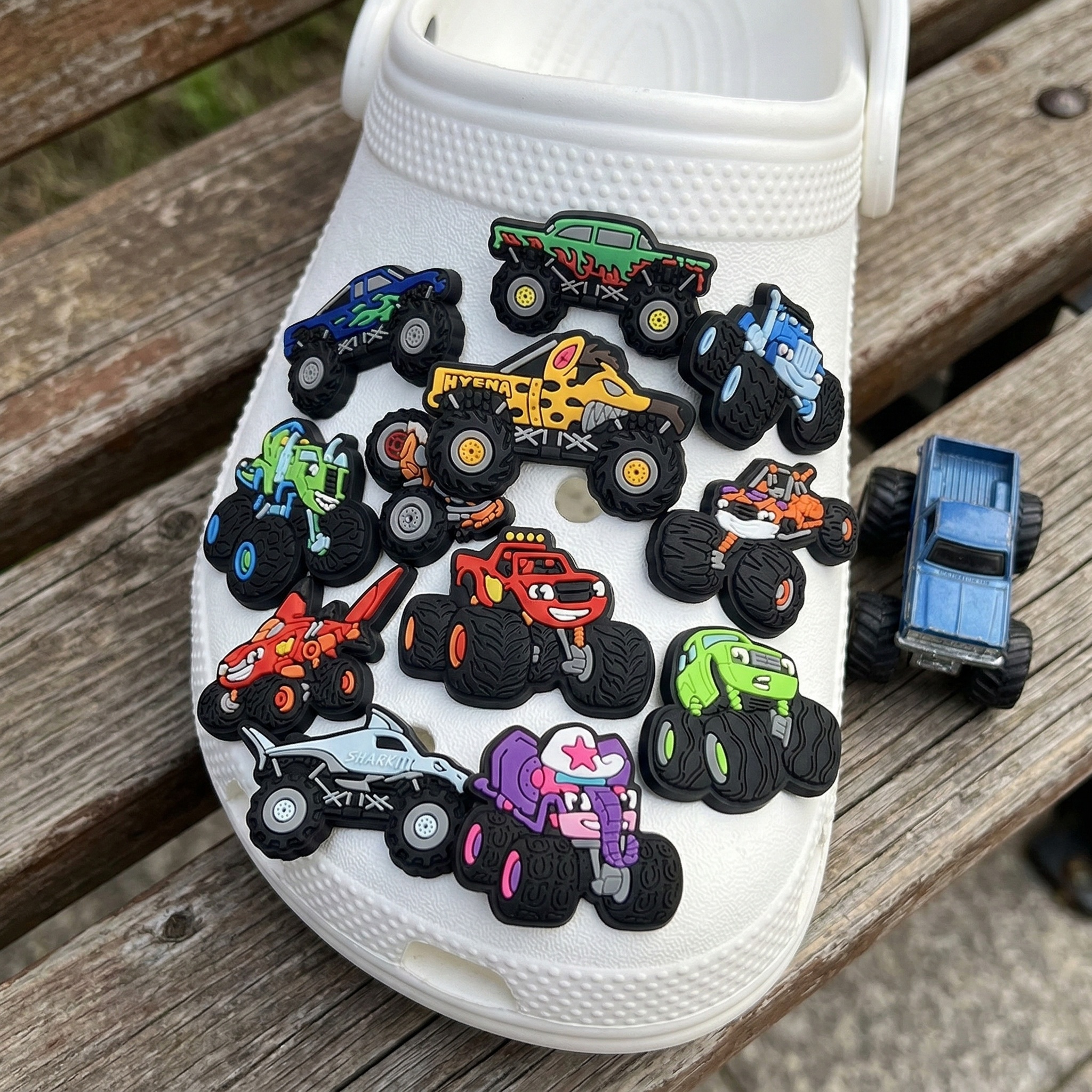 11Pcs Cars Cartoon Shoe Charms - Women'S Shoes Crocs 评论和价格