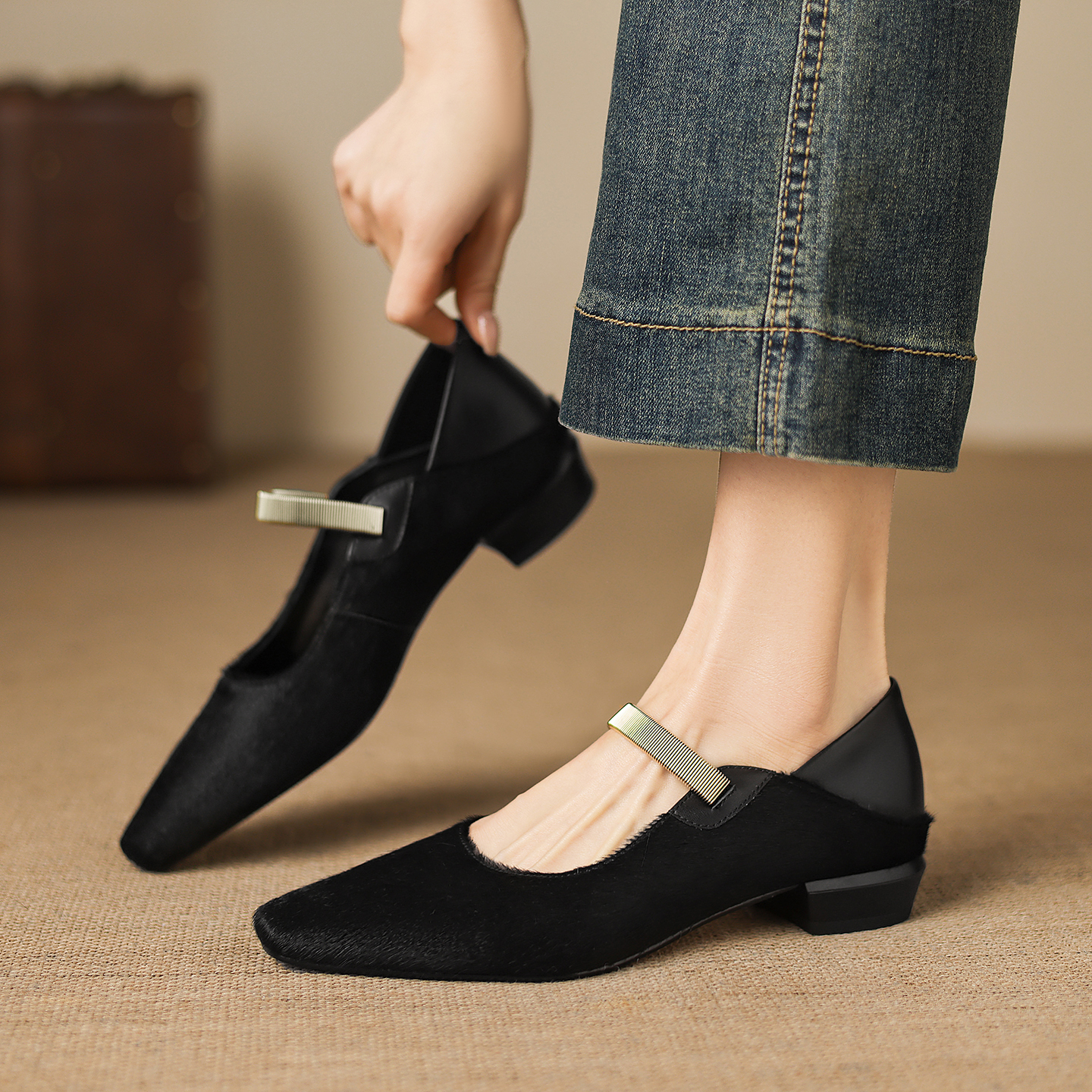 Genuine Leather Horsehair Squa - Women Shoes Sandals 评论和价格